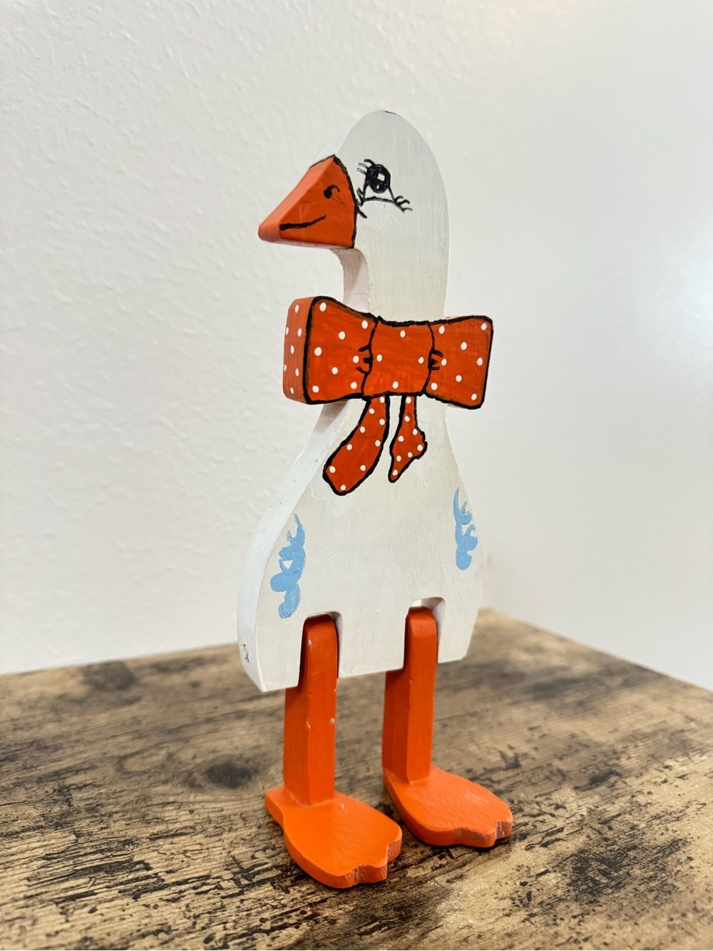 Wooden Goose Shelf Sitter Orange Polka Dot Bow Dangling Legs - Picture 6 of 8